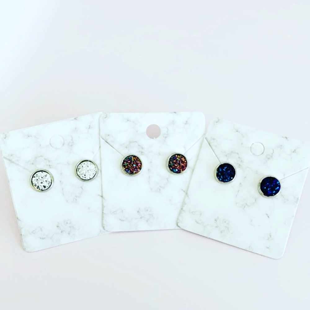 Ear studs - Picture 6 of 7